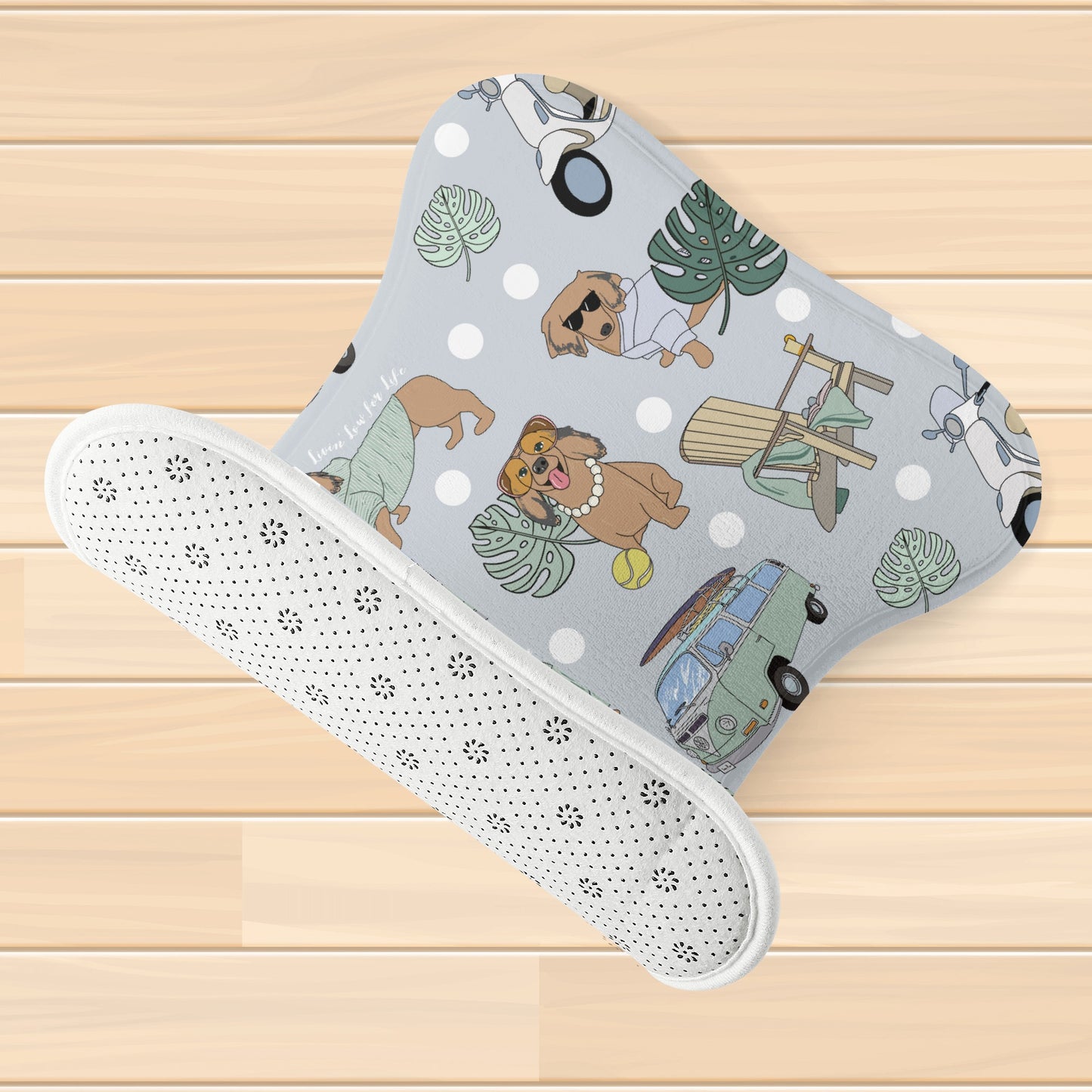 Pet feeding bone shaped mat in grey