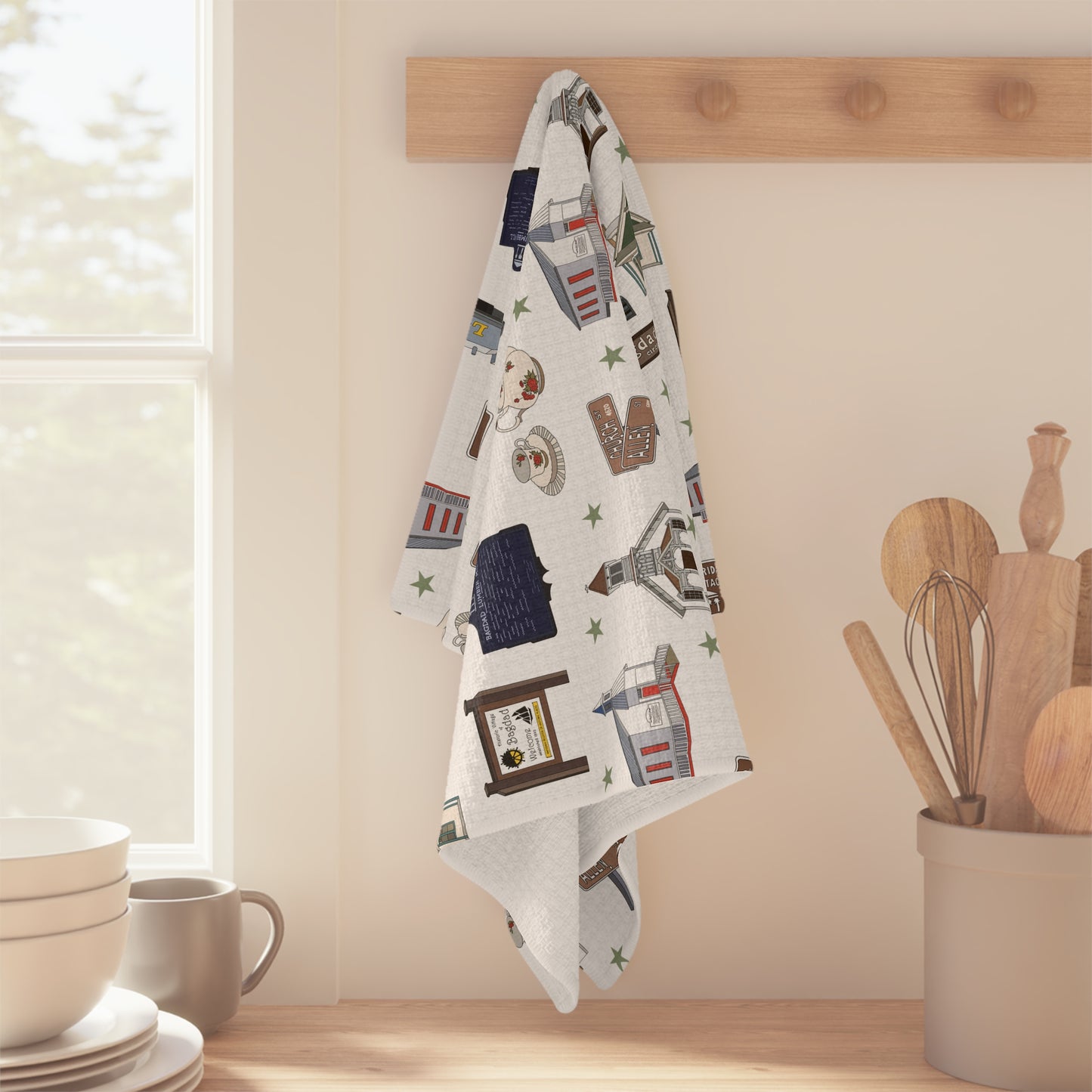 Kitchen Towel with Bagdad, Florida FL in white