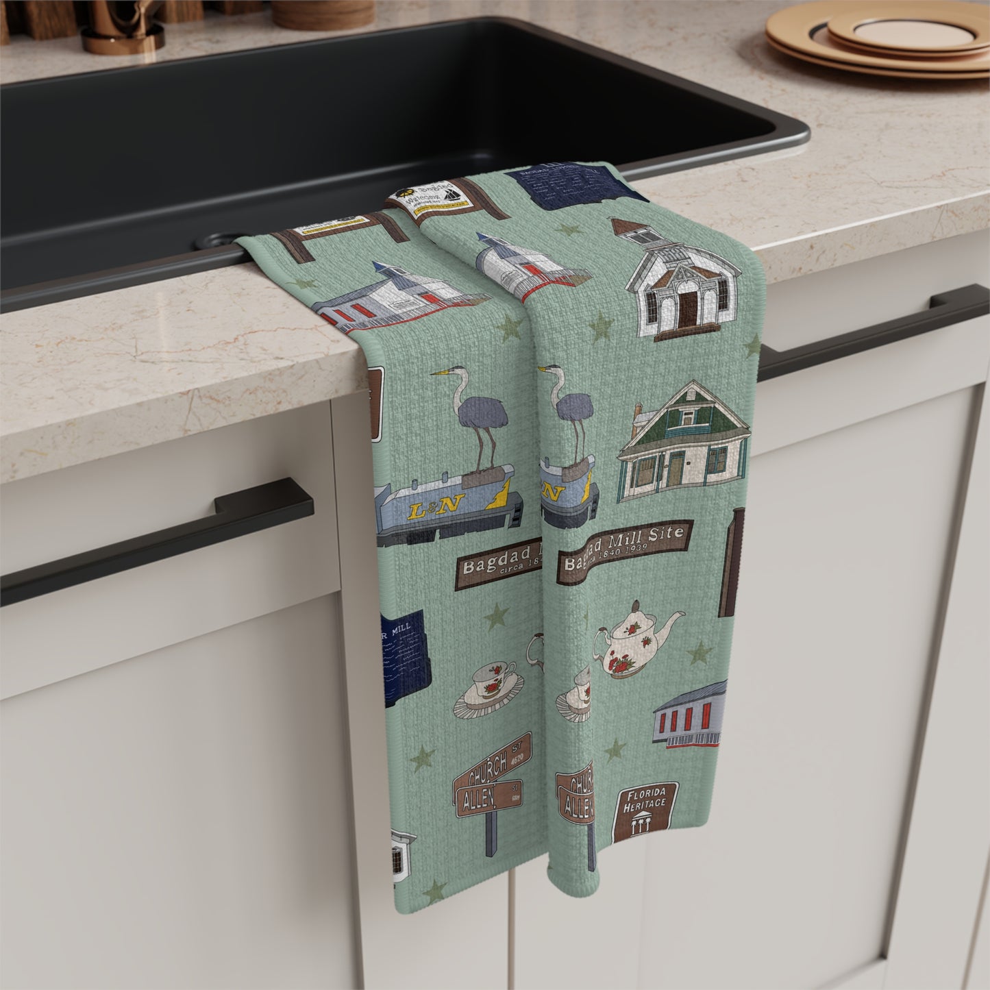 Kitchen Towel with Bagdad, Florida FL in green
