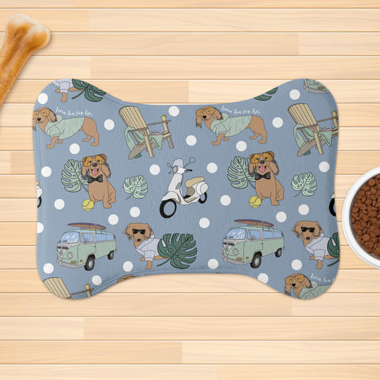 Pet feeding bone shaped mat in blue