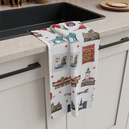 Kitchen Towel with Chicago, Illinois IL in white
